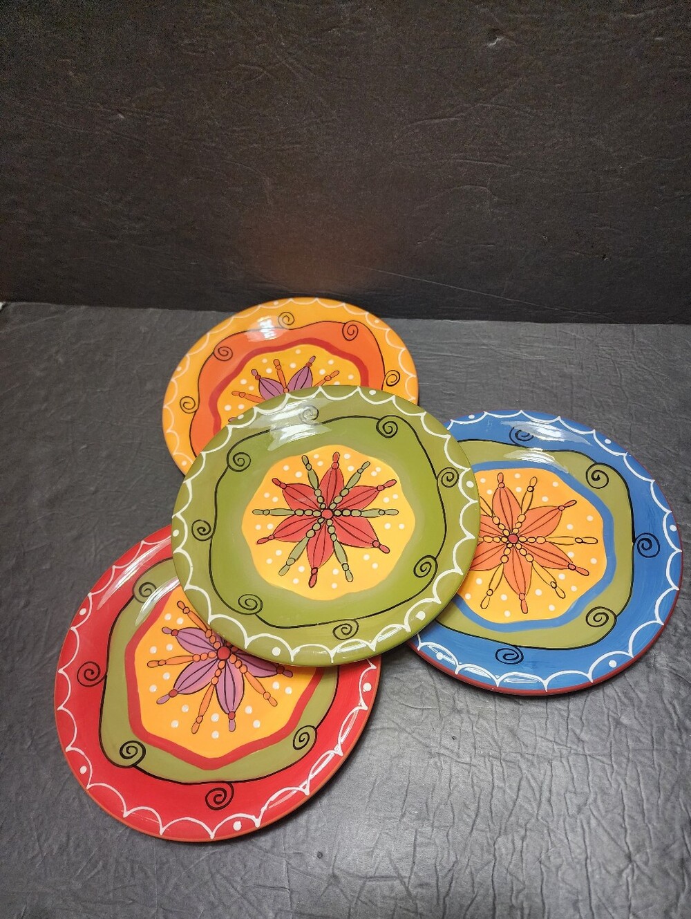 Set of 4 PIER 1 *Star Flower* Colorful Salad/Dessert Plates